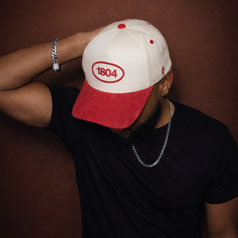 1804 Heritage Snapback – Light Beige Crown & Red Suede Brim